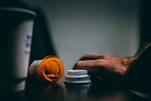 the difference between drug misuse and abuse